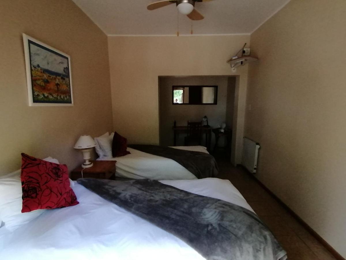 Aanhuizen Guest House Swellendam Exterior foto